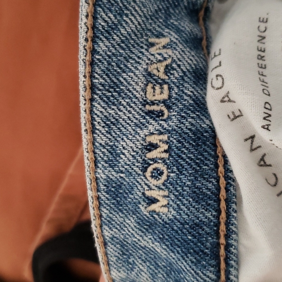 American eagle mom jeans - Picture 4 of 4